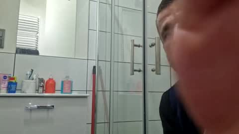 wildmike93 online show from 02-22-26, 08:13