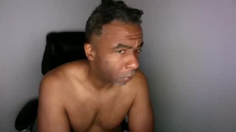 Snapshot of wildnight007 chatting on 07-12-26, 04:53 wildnight007 online show from 07-12-26, 04:53