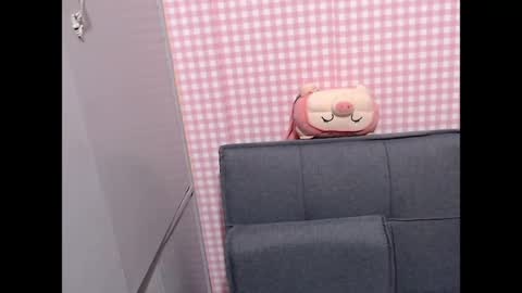 Wildnyx online show from 04-28-26, 06:02