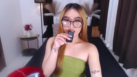 Snapshot of wildsassy0719 chatting on 12-27-24, 09:11 shea online show from 12-27-24, 09:11