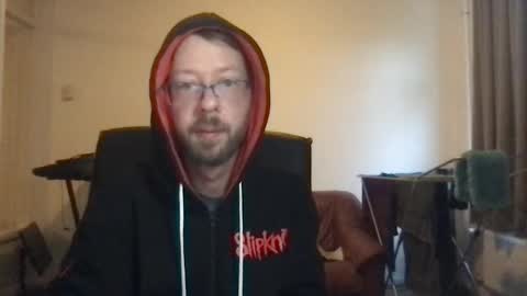 wildtux240722 online show from 02-18-26, 07:04