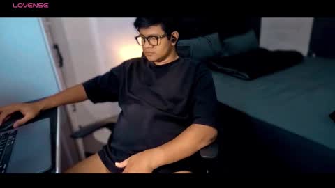 Wildy online show from 09-22-25, 11:56