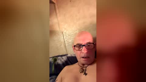 Snapshot of will19672025 chatting on 02-13-26, 05:36 will19672025 online show from 02-13-26, 05:36