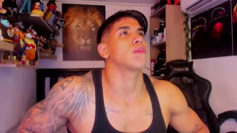Snapshot of william_dracko9 chatting on 04-30-26, 05:03 Dracko online show from 04-30-26, 05:03