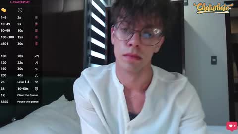 William online show from 12-25-24, 07:57