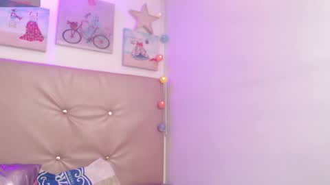 Snapshot of willians__ chatting on 11-13-25, 06:01 willians__ online show from 11-13-25, 06:01