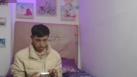 Snapshot of willians__ chatting on 11-16-25, 03:45 willians__ online show from 11-16-25, 03:45