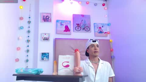 Snapshot of willians__ chatting on 11-30-25, 04:27 willians__ online show from 11-30-25, 04:27