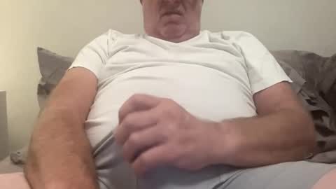 willieb777 online show from 10-11-25, 01:09