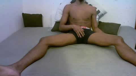 Snapshot of willingwillwet chatting on 01-10-25, 02:45 Call me Babe online show from 01-10-25, 02:45