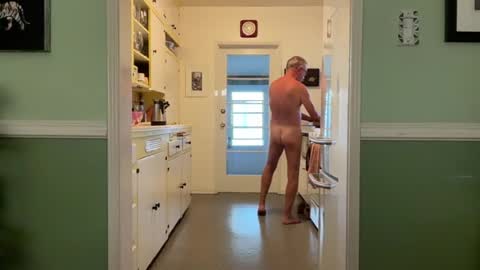 Snapshot of willirob chatting on 07-14-26, 01:50 William online show from 07-14-26, 01:50