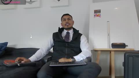 Will Sandler online show from 12-19-25, 08:27