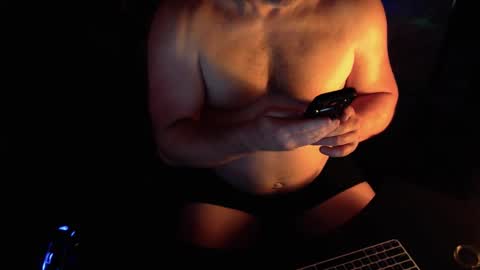 Snapshot of willwill2222 chatting on 12-17-25, 02:50 John online show from 12-17-25, 02:50