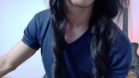 Snapshot of willy_veins chatting on 05-14-26, 12:01 willy_veins online show from 05-14-26, 12:01