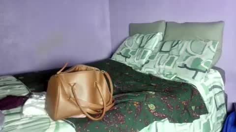 wilmaassylum online show from 03-17-26, 09:12