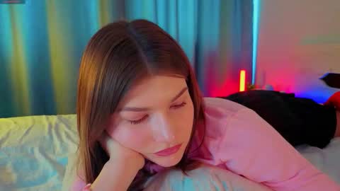 Vicki3 online show from 02-20-26, 07:21