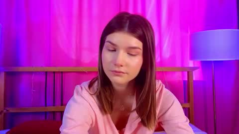 Vicki3 online show from 03-19-26, 06:39