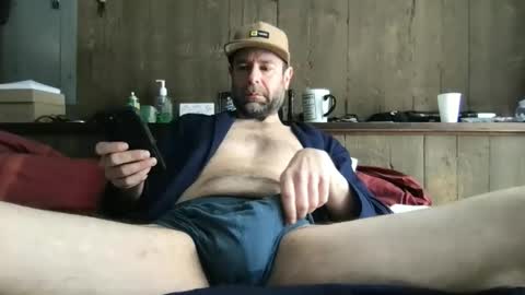 winky_right online show from 03-08-26, 03:38