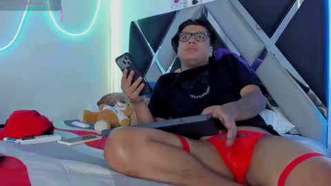 winniepooh_69 online show from 05-15-26, 11:34