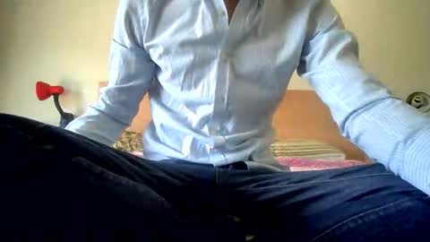 Snapshot of winston1414 chatting on 05-21-26, 12:12 JanCloud online show from 05-21-26, 12:12