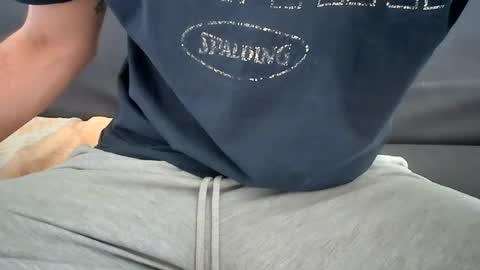 Snapshot of winston1414 chatting on 06-24-26, 02:16 JanCloud online show from 06-24-26, 02:16