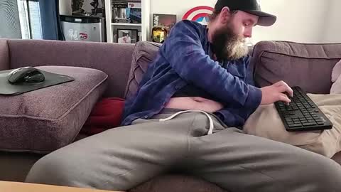 Snapshot of winter117 chatting on 12-12-24, 07:59 winter117 online show from 12-12-24, 07:59