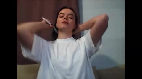 Snapshot of winter__white_rose chatting on 01-15-25, 11:32 Emma online show from 01-15-25, 11:32