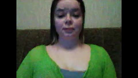 Snapshot of winter__white_rose chatting on 02-12-25, 03:16 Emma online show from 02-12-25, 03:16