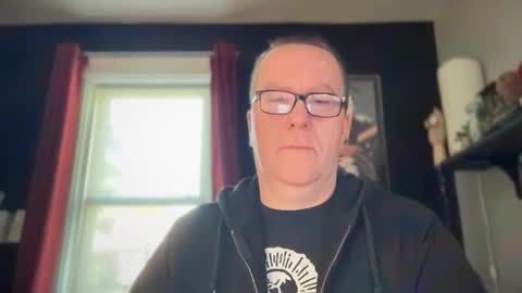 wintyr online show from 10-25-25, 04:24