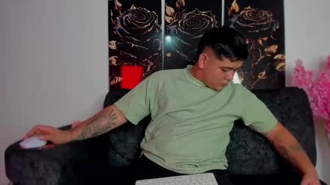 Snapshot of winy_hot chatting on 02-18-26, 05:36 winy_hot online show from 02-18-26, 05:36