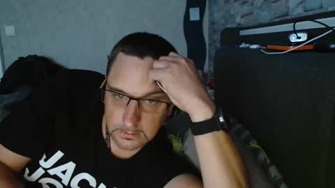 Dirty online show from 09-14-25, 02:38