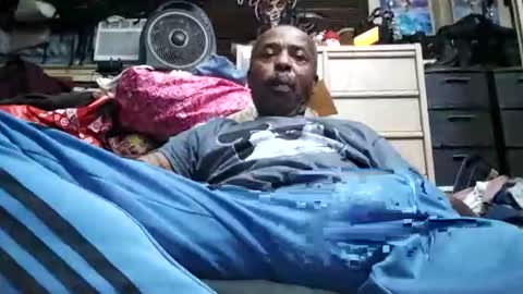 Cat Daddy online show from 11-26-25, 12:06