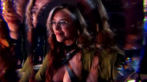 Snapshot of witch_fiona chatting on 10-09-25, 07:56 Goddess of two strapons - Mr. long Don Mr. Pinky online show from 10-09-25, 07:56