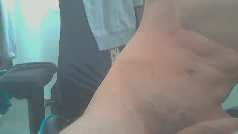 Snapshot of wiwi743 chatting on 02-14-25, 01:51 wiwi743 online show from 02-14-25, 01:51