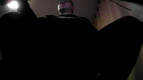 wixer1970 online show from 12-28-24, 05:03