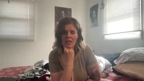 Moth online show from 02-07-25, 05:18