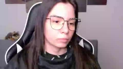 Alex online show from 03-22-26, 01:53