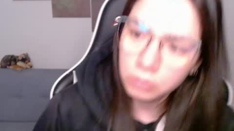 Snapshot of wolfs_daughter chatting on 07-13-26, 02:25 Alex online show from 07-13-26, 02:25