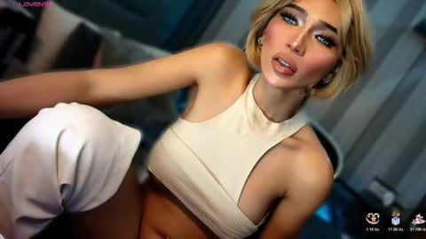 Julia online show from 03-01-26, 02:02