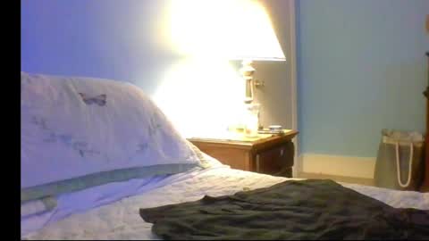Snapshot of wonder1970 chatting on 05-08-26, 02:39 wonder1970 online show from 05-08-26, 02:39