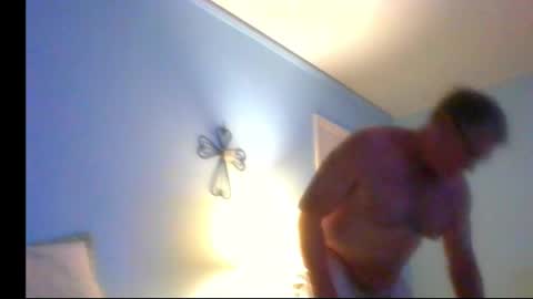 Snapshot of wonder1970 chatting on 05-12-26, 01:25 wonder1970 online show from 05-12-26, 01:25