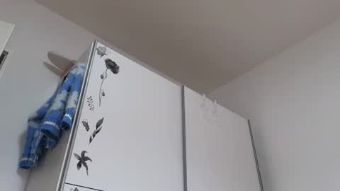 Wondergirl online show from 09-18-25, 08:16