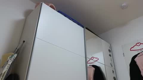 Wondergirl online show from 11-01-25, 08:38