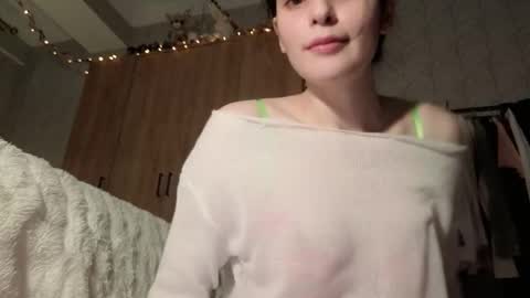 Snapshot of wonderland_stia chatting on 01-14-26, 03:28 Stia online show from 01-14-26, 03:28