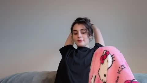 Stia online show from 03-29-26, 02:17