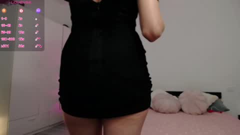 Amalia online show from 04-13-26, 07:41