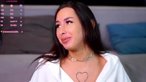 Snapshot of wonthityouback chatting on 02-26-26, 02:05 Maria online show from 02-26-26, 02:05