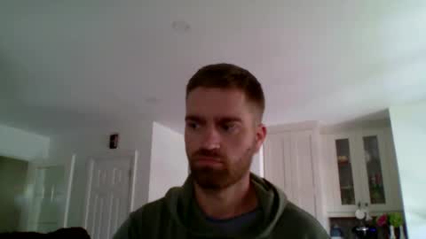 woodeee77 online show from 10-08-25, 05:21