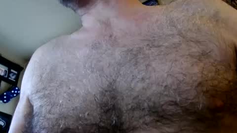 Snapshot of woodiesays chatting on 02-10-25, 05:41 WoodieSays online show from 02-10-25, 05:41