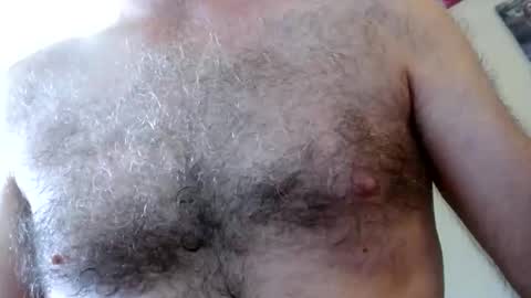 Snapshot of woodiesays chatting on 10-19-25, 04:29 WoodieSays online show from 10-19-25, 04:29